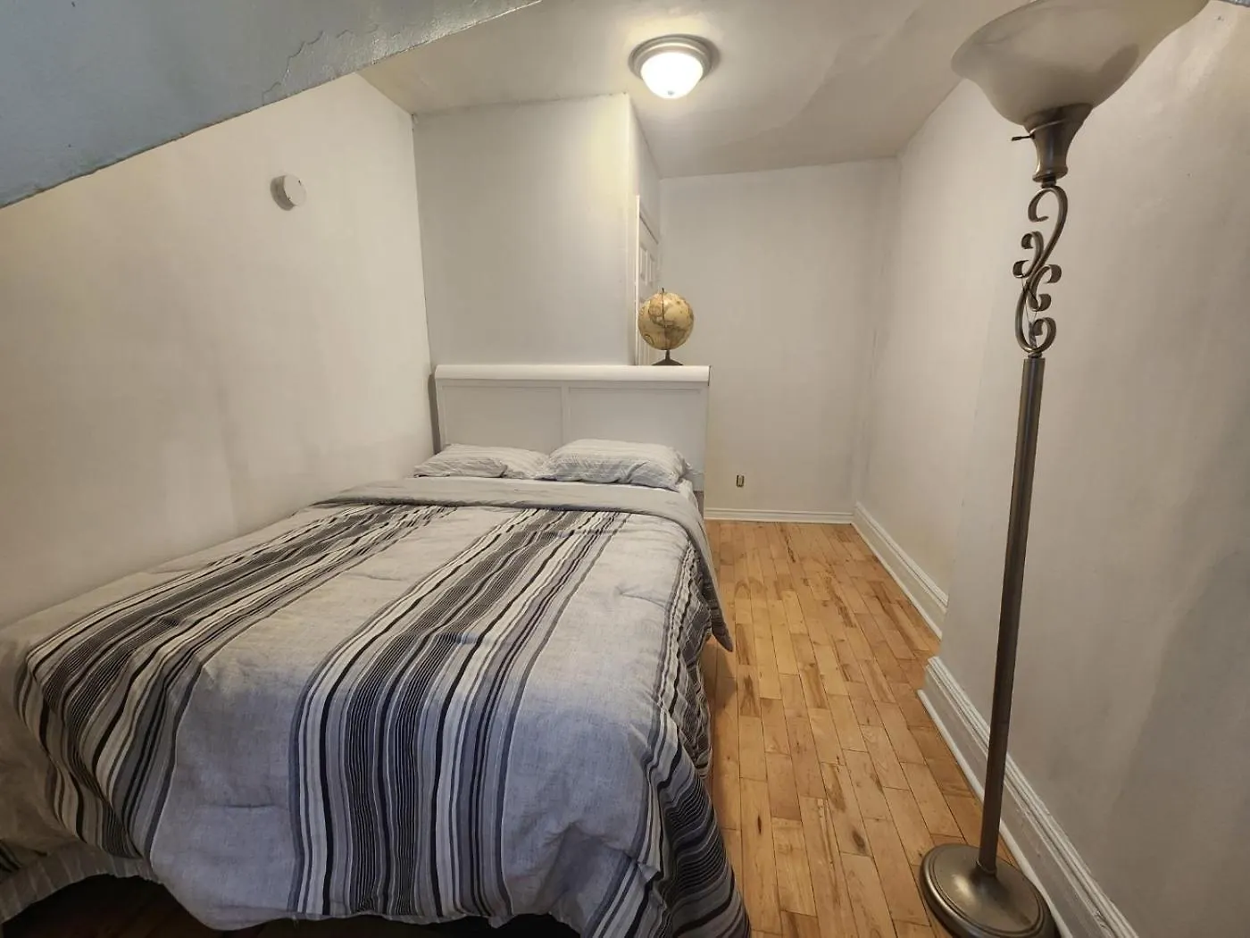 Downtown Guesthouse Торонто